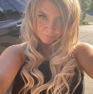 Meet your Posher, Jacqueline